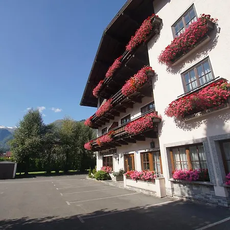 בית הארחה Heidi קפרון