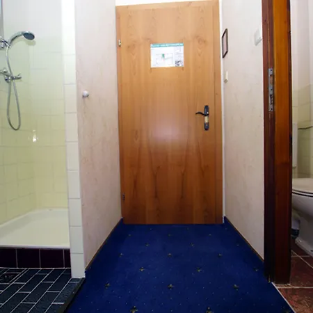 Heidi בית הארחה 3*