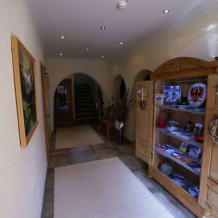 Casa de hóspedes Heidi 3*