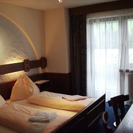 בית הארחה Heidi קפרון