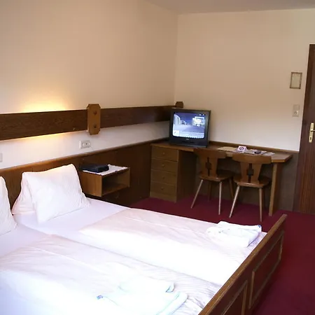 בית הארחה Heidi