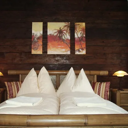 בית הארחה Heidi 3*