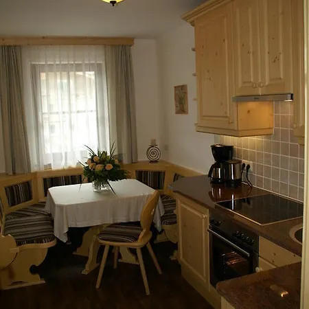 בית הארחה Heidi