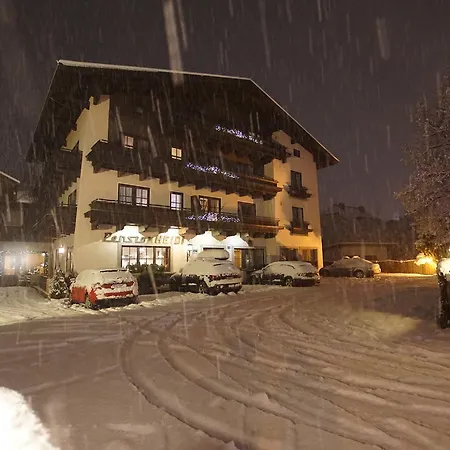 בית הארחה Heidi קפרון