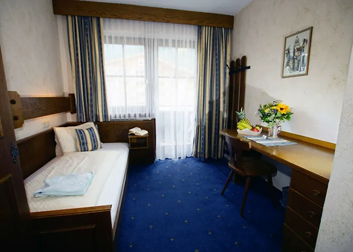 Casa de hóspedes Heidi 3*