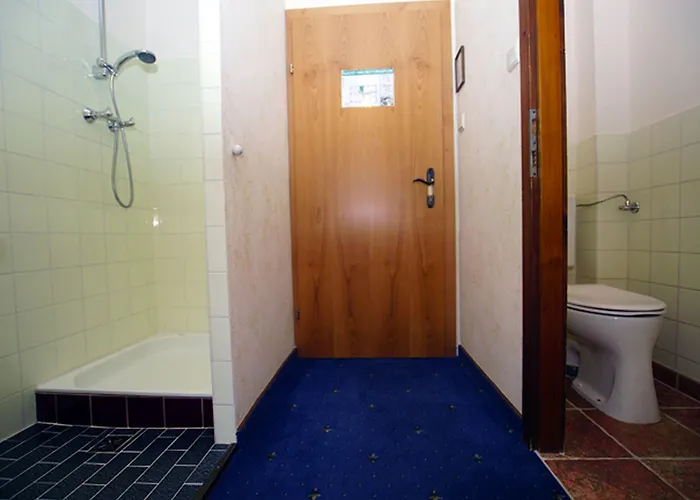 Heidi בית הארחה 3*